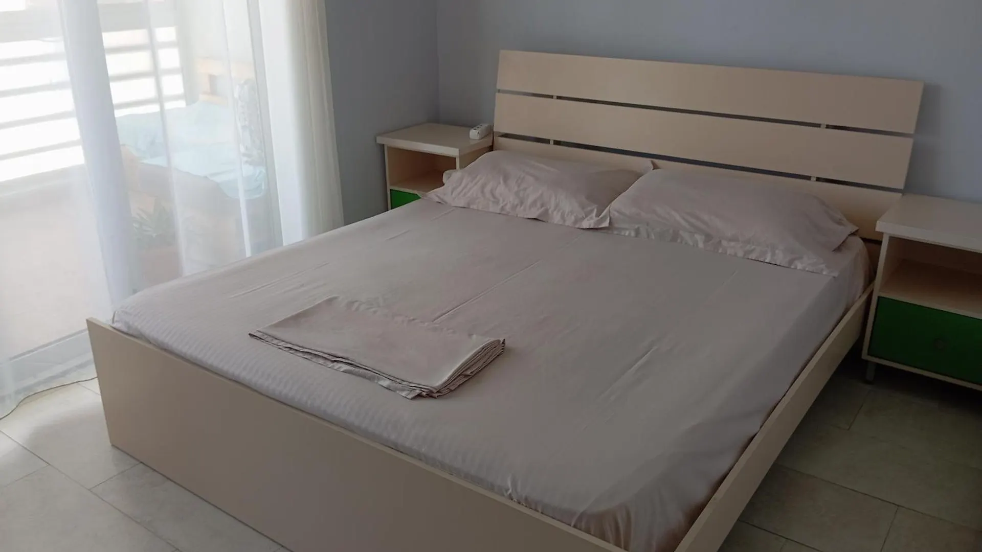 Center Apart Tirana Apartament